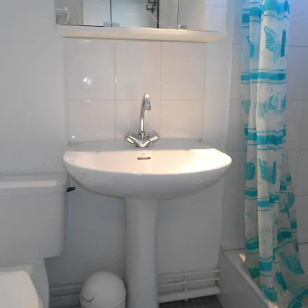 Studette Cosy Pour 2 Au Pied Des Pistes - Fr-1-516-91